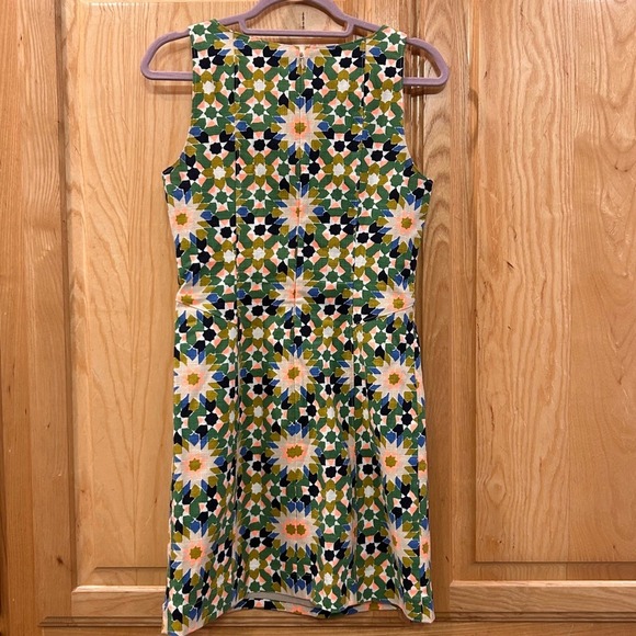 Fossil Colorful Patterned
Kaleidoscope Mosaic Dress XS - Picture 8 of 8